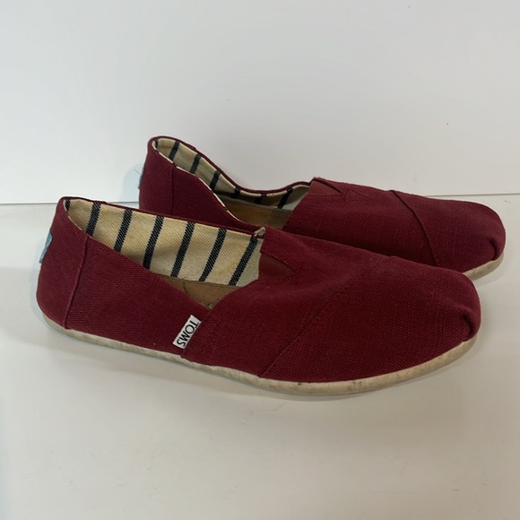 TOMS Classic Canvas Slip-ON Maroon Size 10 - Picture 3 of 7